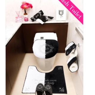 Rady（トイレマット）のフリマアイテム一覧