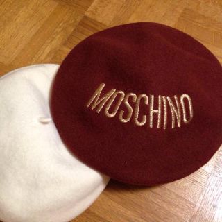MOSCHINO（ハンチング/ベレー帽）のフリマアイテム一覧