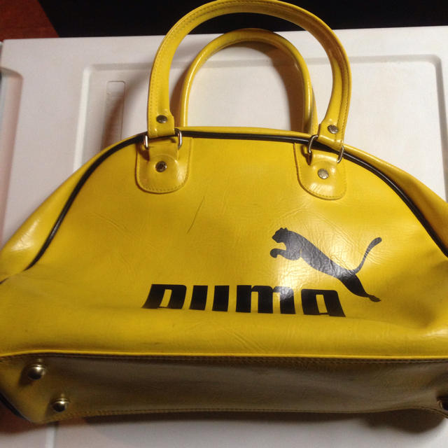 PUMA - プーマ レトロスポーツバッグの通販 by リサクラ shop｜プーマ