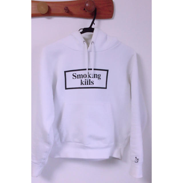 VANQUISH - FR2 Smoking kills パーカーの通販 by 断捨離｜ヴァン