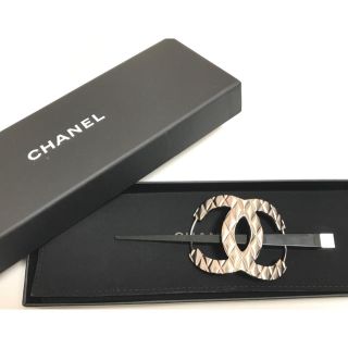 CHANEL（ヘアアクセサリー）のフリマアイテム一覧
