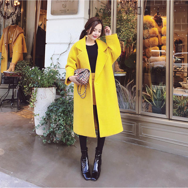 ロングコート 黄色 イエロー コート チェスターコートの通販 by yuyu's