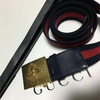 GUCCI - 最終値下げ!! GUCCI グッチ ビー ガチャベルトの通販 by れじ