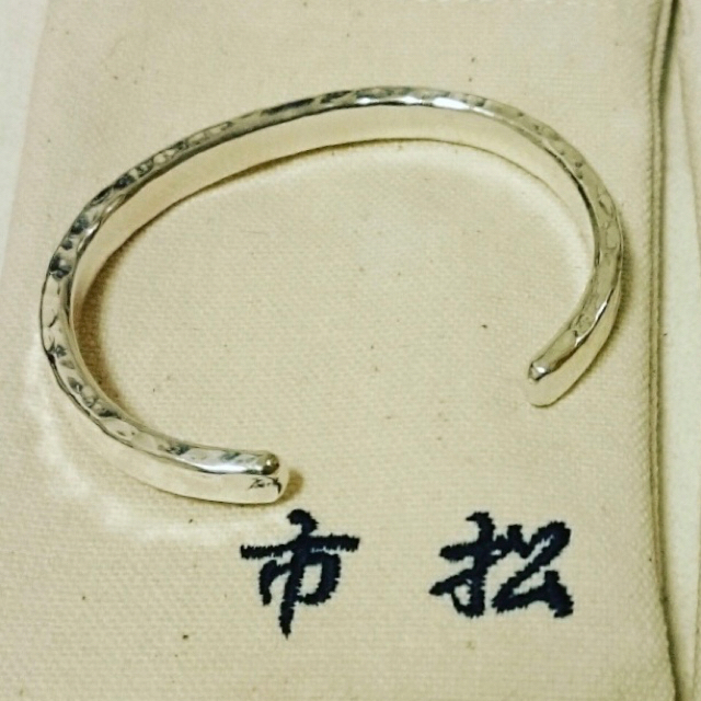 市松 シルバーバングルの通販 by つぶの店｜ラクマ