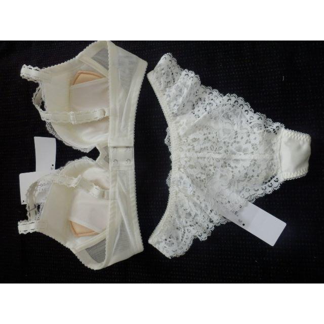 Wacoal - ワコール パルファージュ パーソナルフィットプラスブラ