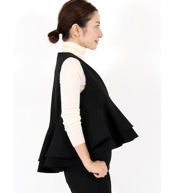 yori 16AW コットンダブルフレアベスト 黒 ☆美品☆ ヨリの通販 by