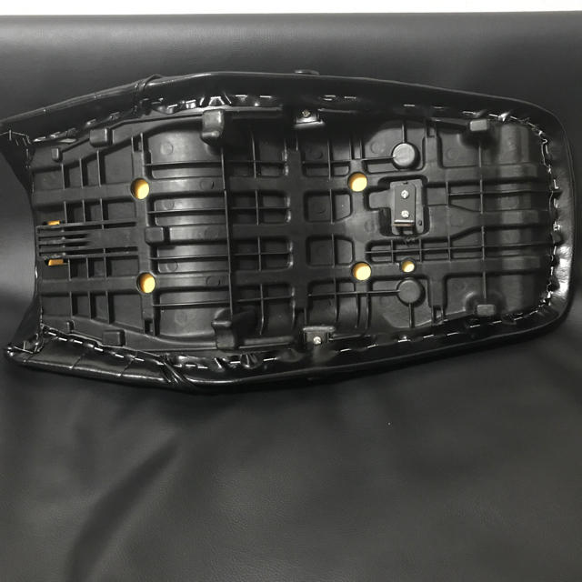 XJR400 4HM シート 未使用新品の通販 by ちゃっぴぃー's shop｜ラクマ