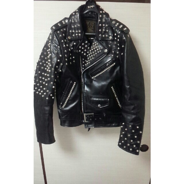 鋲ジャン 本革 ライダースジャケットの通販 by Na♡'s shop｜ラクマ