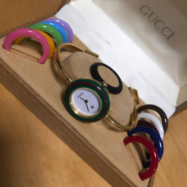 GUCCI 時計 チェンジベゼル X12043471 - 腕時計オンライン