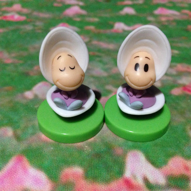 フルタ製菓 - ディズニー チョコエッグ【ヤングオイスター】2種の通販