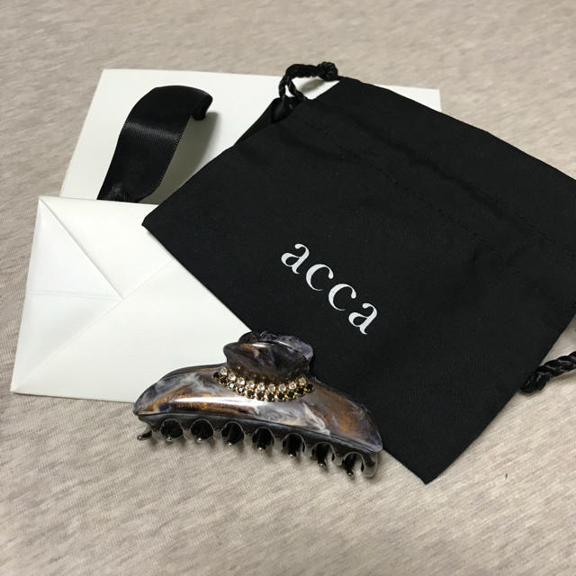 acca ヘアクリップ マーブル