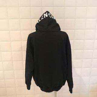 BALENCIAGA（パーカー ・ ブラック/黒色系）のフリマアイテム一覧