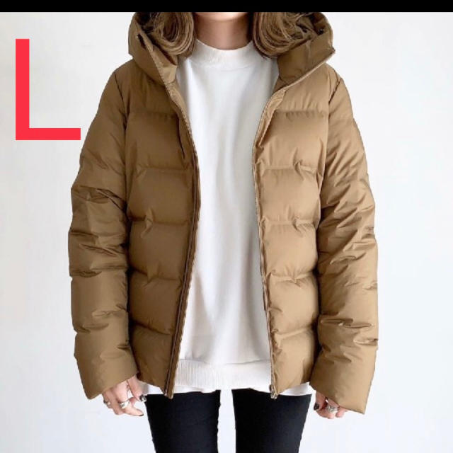 UNIQLO - 【完売品】ユニクロ シームレスダウンパーカー ブラウン Lの