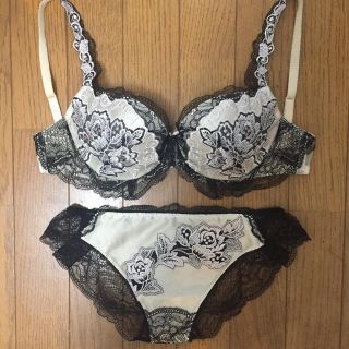 Wacoal - Wacoal スタジオファイブ E70 M (IB6300/IP6300)の通販 by