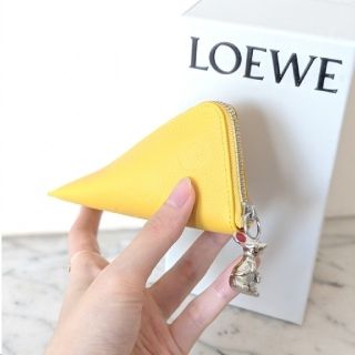 LOEWE（コインケース）のフリマアイテム一覧