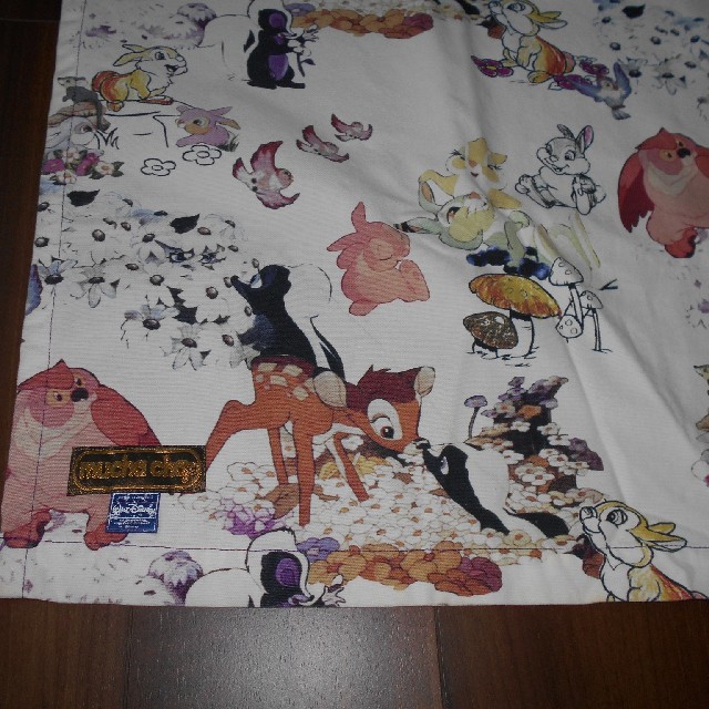 バンビ柄 カーテン あちゅちゅむ ムチャチャ