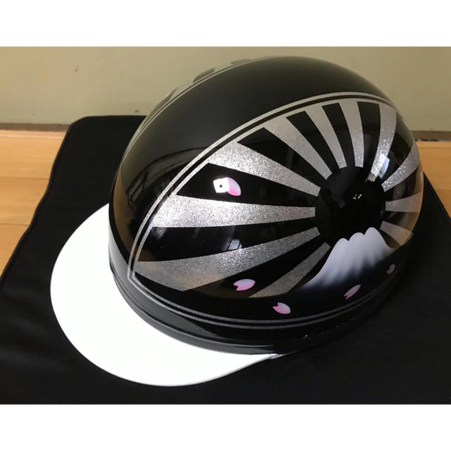 黒シルバーラメ 富士日章 コルク半 ヘルメッ桜吹雪の通販 by paint｜ラクマ