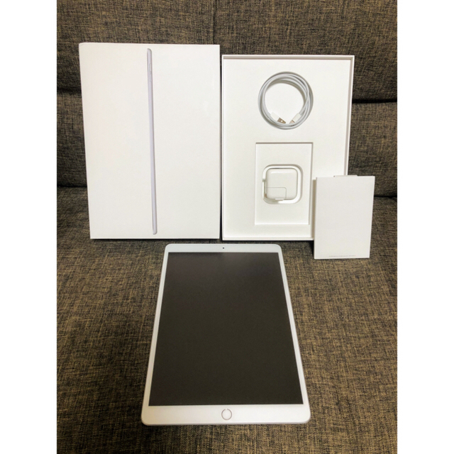 iPad - 美品□iPad Air 3 WiFiモデル 64GB シルバーの通販 by ZEH