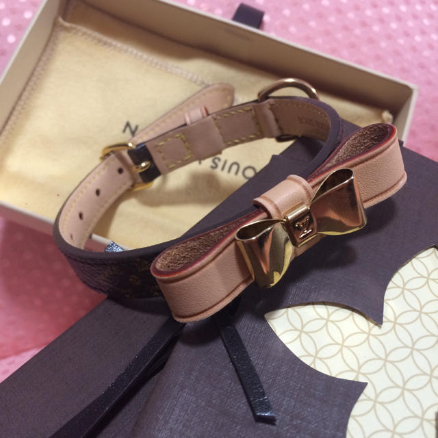 LOUIS VUITTON - ルイヴィトン 首輪の通販 by ♡なぁたんshop♡｜ルイ