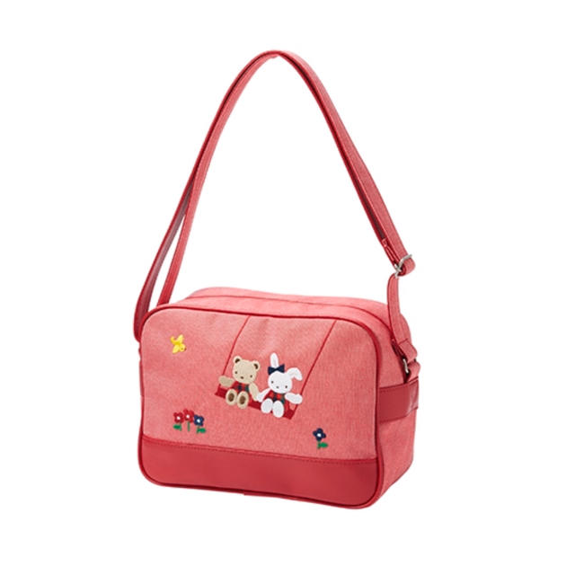 familiar - 幼稚園バッグ 新品（プレゼント梱包）最終値下げの通販 by