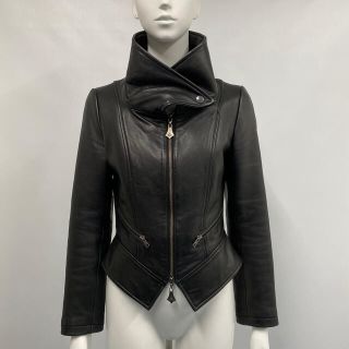 Vivienne Westwood（ライダースジャケット）のフリマアイテム一覧