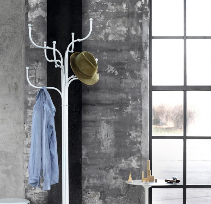 Coat Stand −2−使い込むほど味わい深いインダストリアルなデザイン