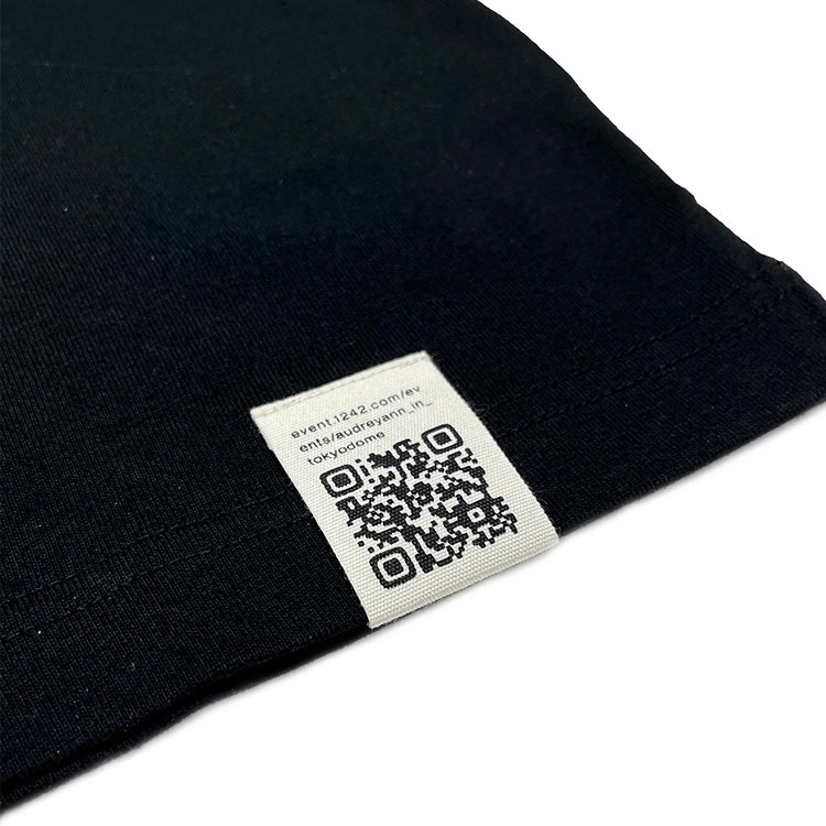 リトルトゥースTシャツ（黒）M : オードリー | HMV&BOOKS online