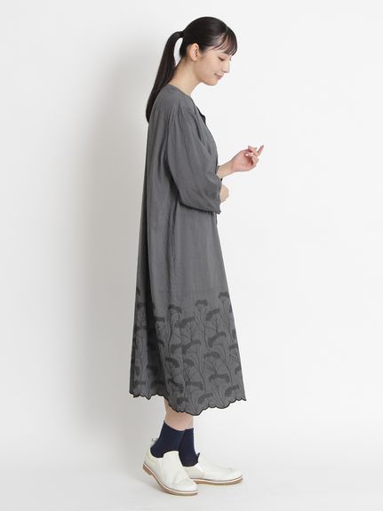 Vert サイレントフラワースカラップ刺繍ワンピース(前開き)（シャツ