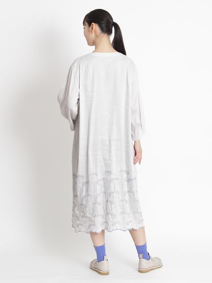 Vert サイレントフラワースカラップ刺繍ワンピース(前開き)（シャツ