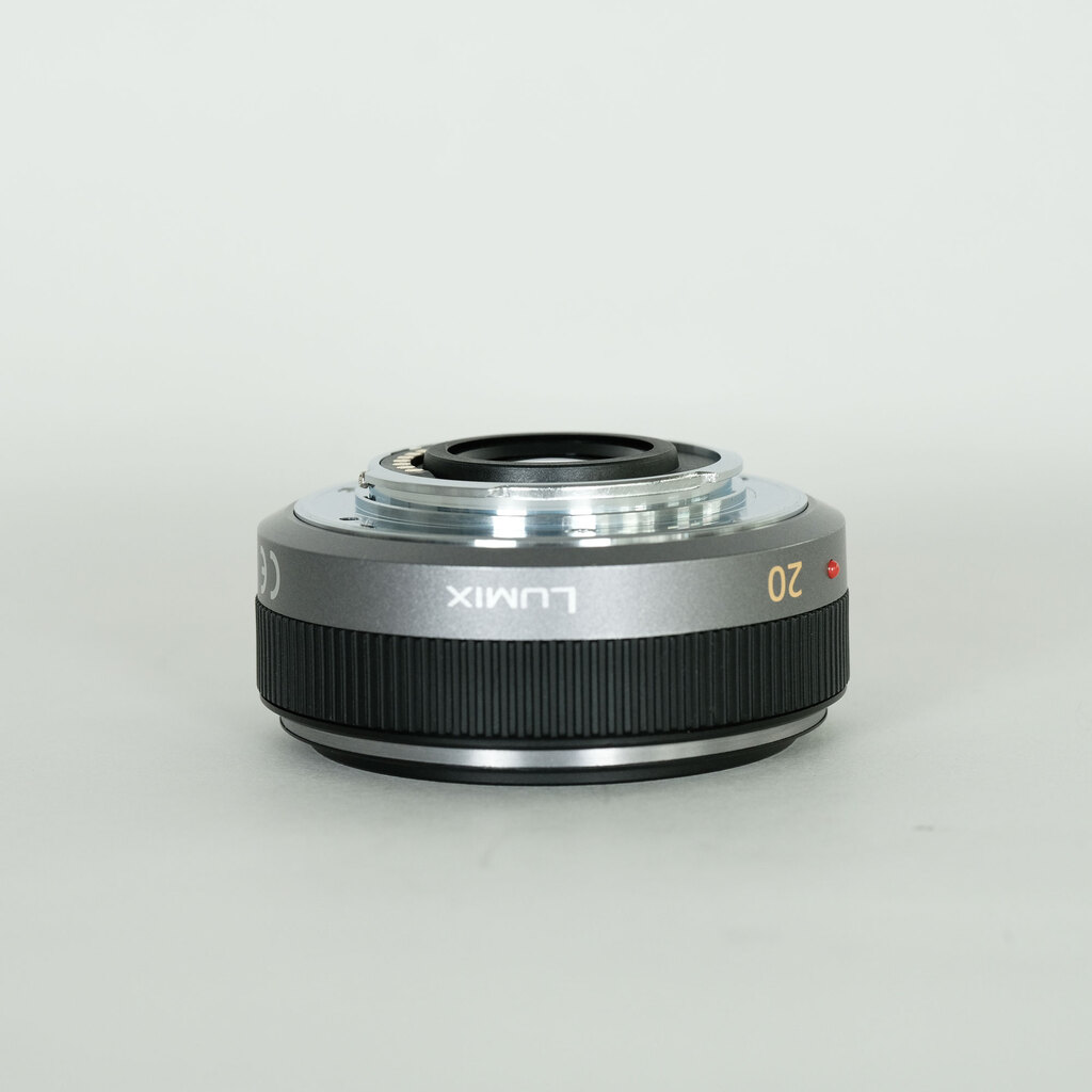 Panasonic LUMIX G 20mm F1.7 ASPH. H-H020の出品 | ONE SCENE（ワン