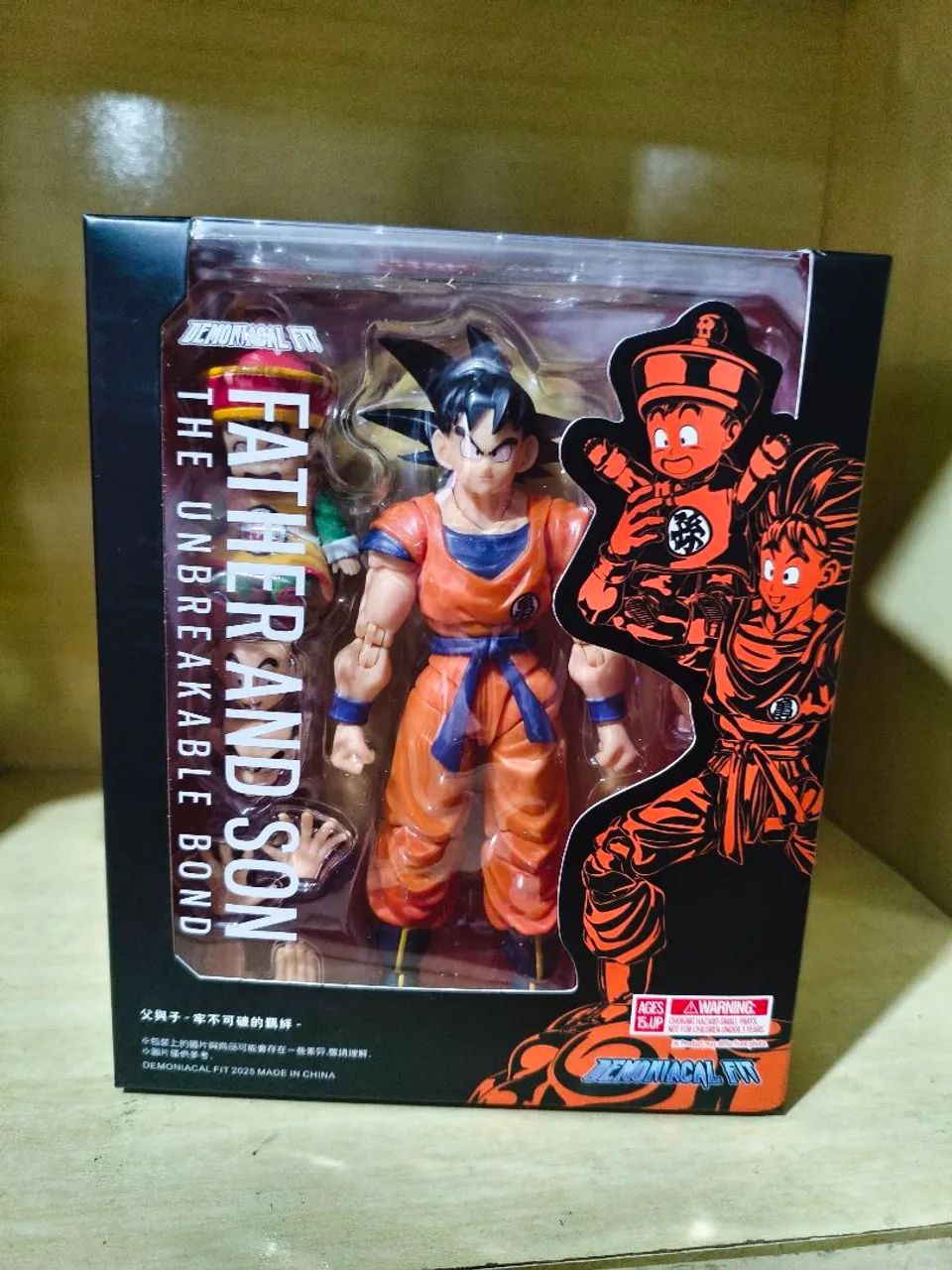 Goku nuvem demoniacal fit lacrado - Hobbies e coleções - Parque