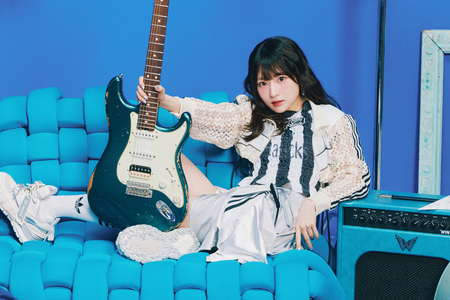 9/23】青木陽菜 1st Album「Letters」発売記念インターネットサイン会