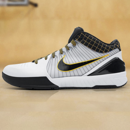 海外5月24日発売予定】ナイキ ズーム コービー 4 プロトロ ホワイト