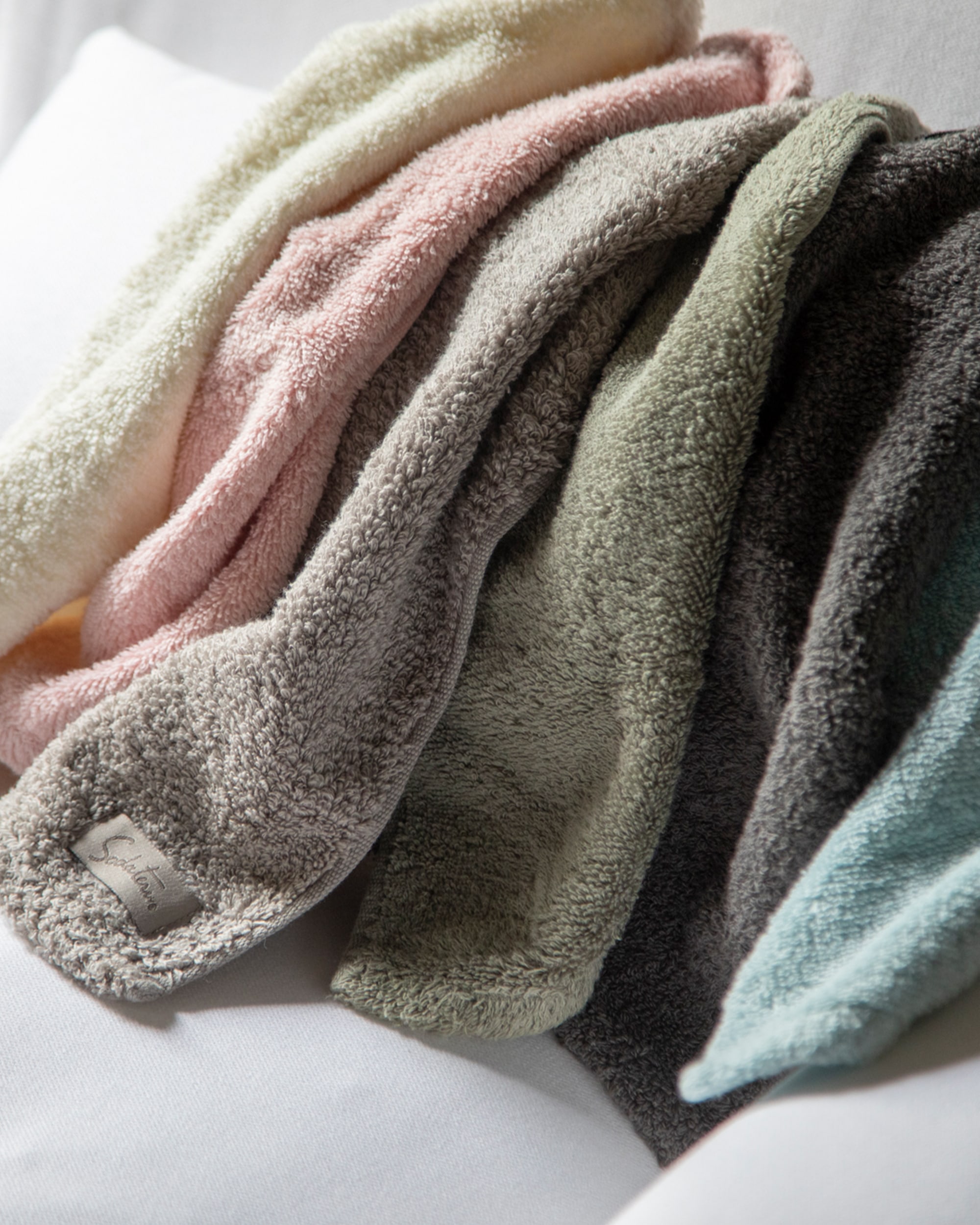 feel〈gentle night〉プチフェイスタオル+クレイド ギフトセット