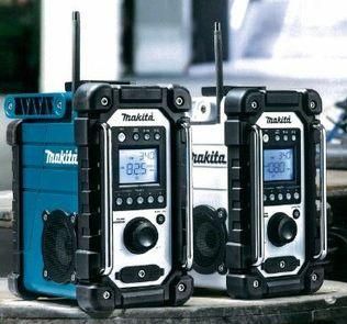 マキタ 充電式ラジオMR107 (18V,14.4V,10.8V,7.2V,AC100V対応