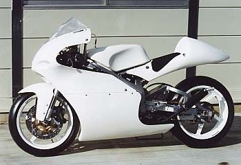 Webike | KDCサービス ケイディーシーサービス フルカウル TZ250(W-347