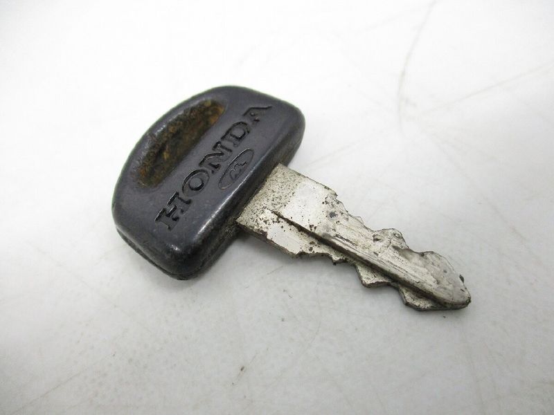 ウェビックガレージセール | カレン☆AB04☆メインキー/鍵1本付☆06H13