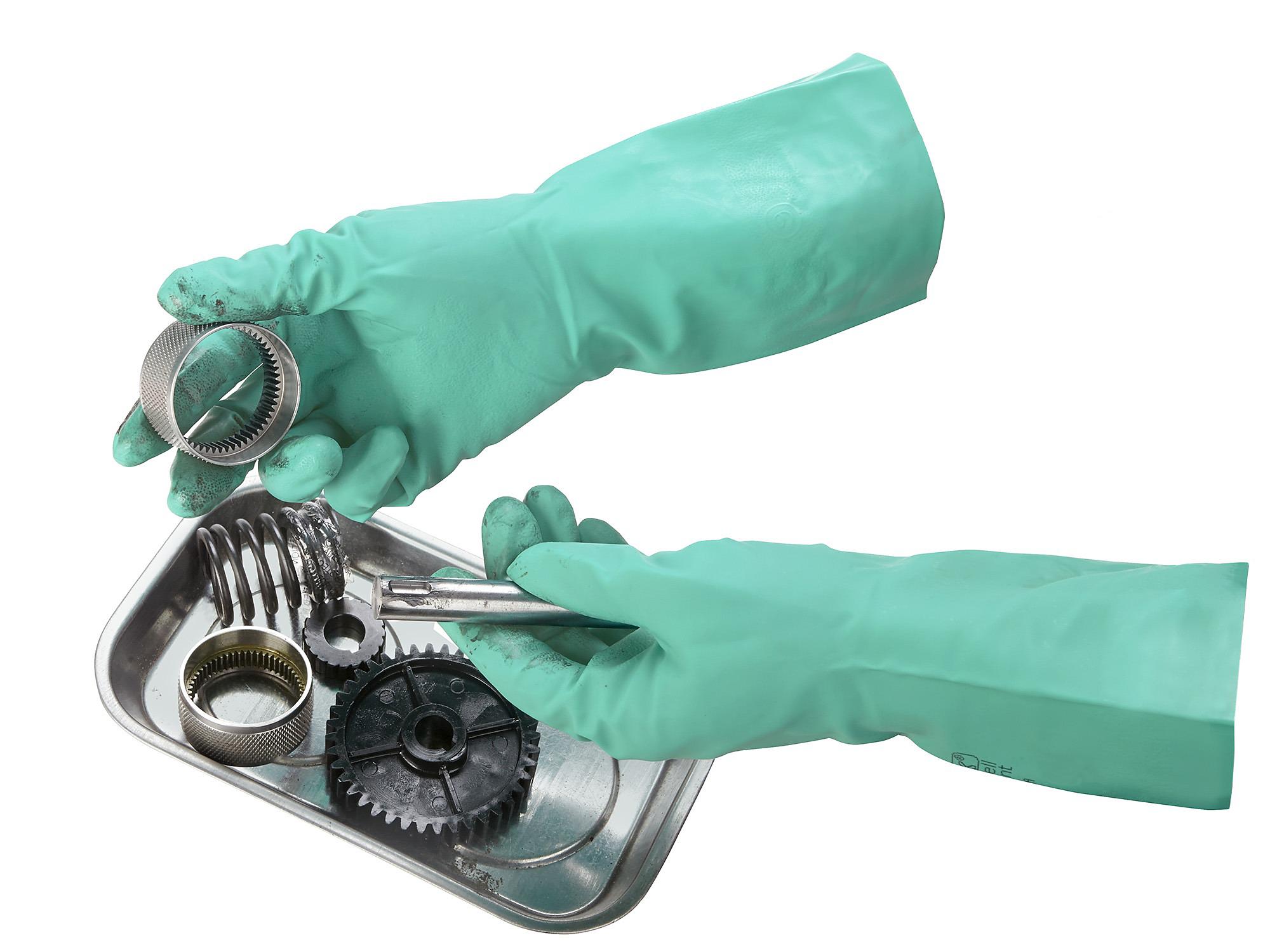 Ansell® AlphaTec® Sol-Vex® Chemical Resistant Nitrile Gloves - 13