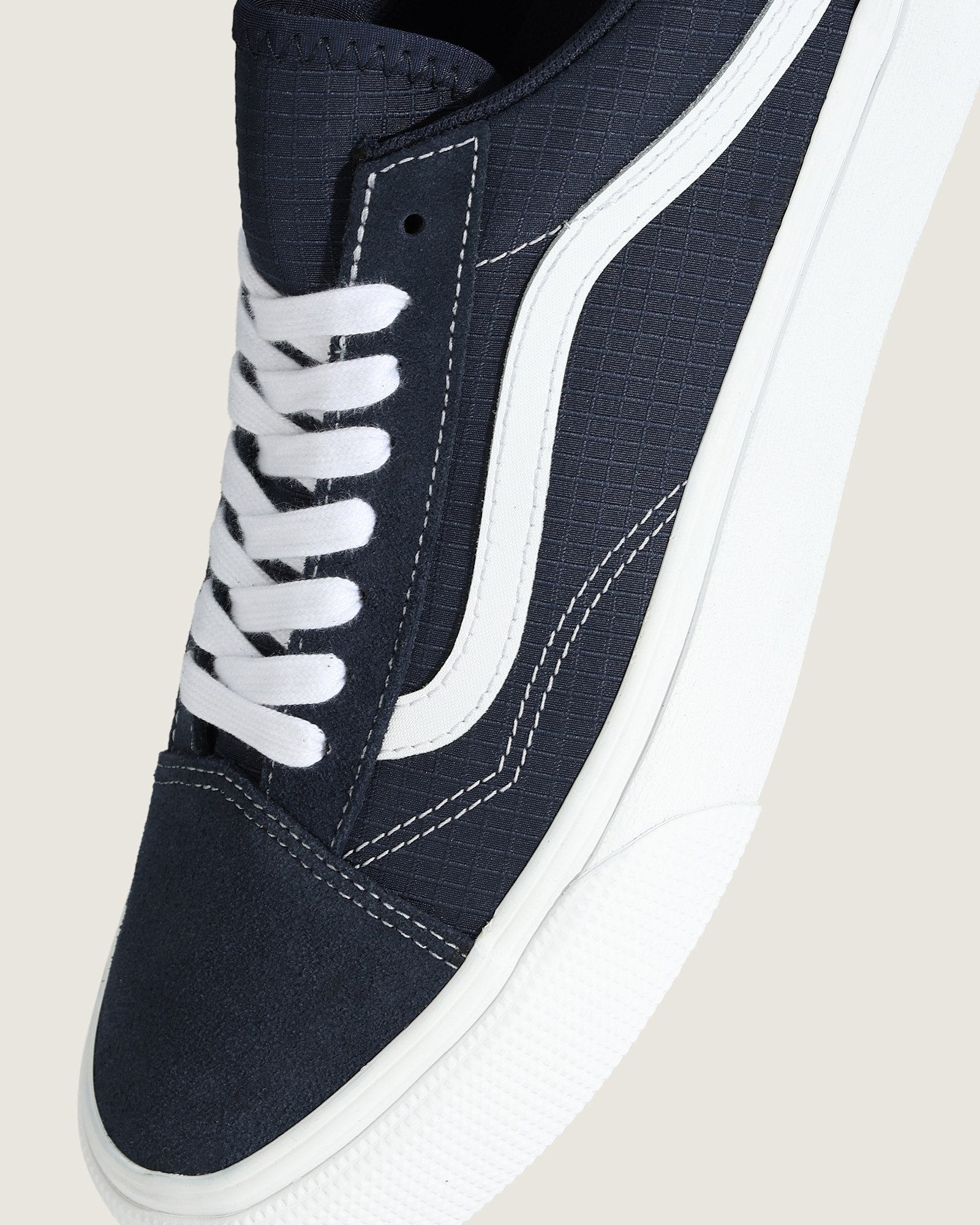 オールドスクール GORE-TEX| VANS（ヴァンズ）公式ストア