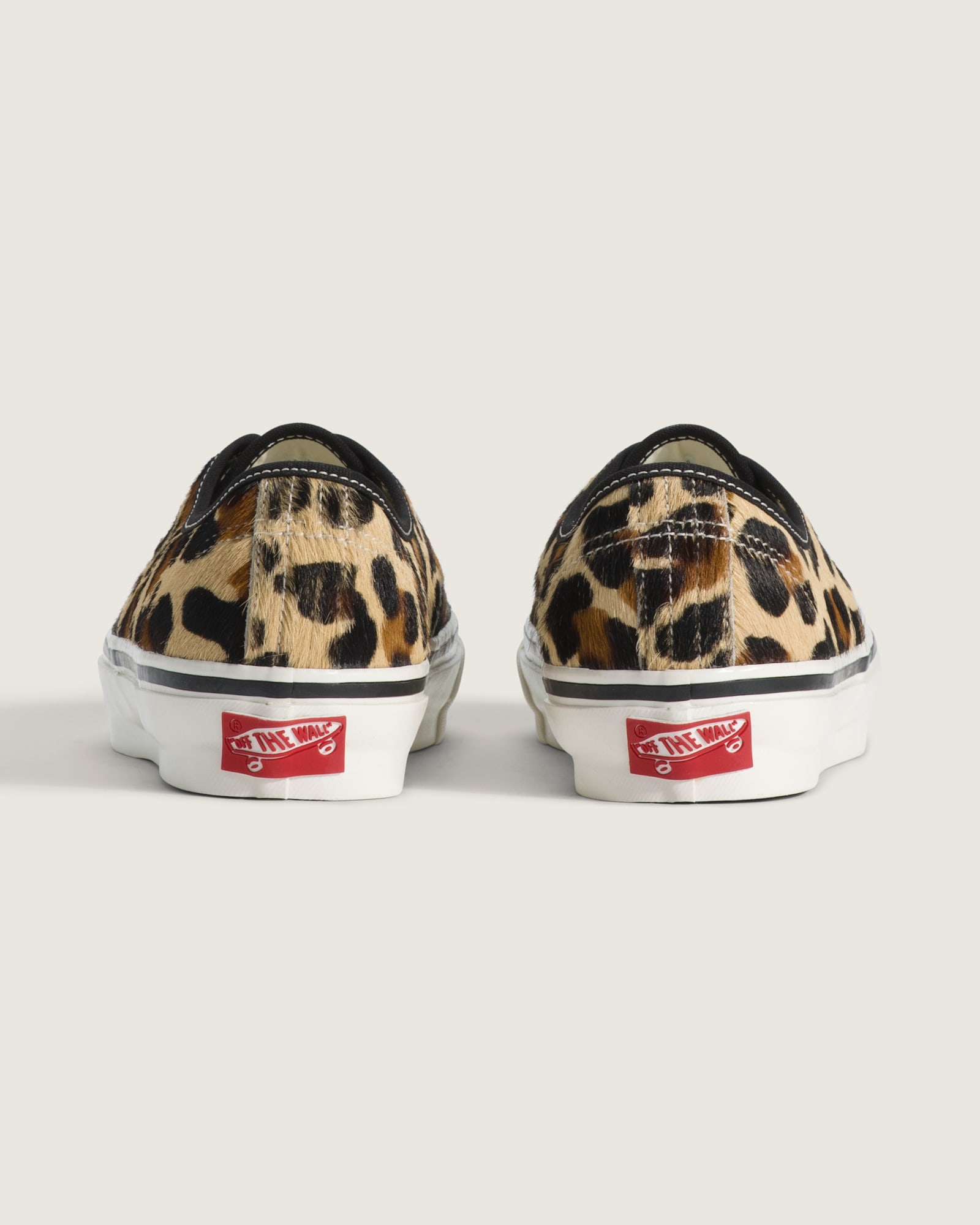 PREMIUM オーセンティック ポニーヘアー| VANS（ヴァンズ）公式ストア
