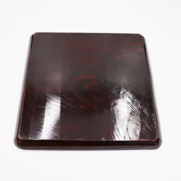 讃岐彫りの四方盆 朱溜塗りで日々の食卓を彩る