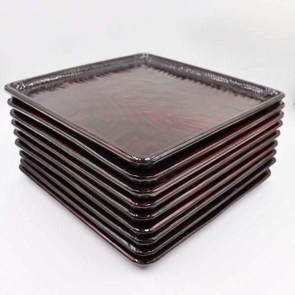 讃岐彫りの四方盆 朱溜塗りで日々の食卓を彩る