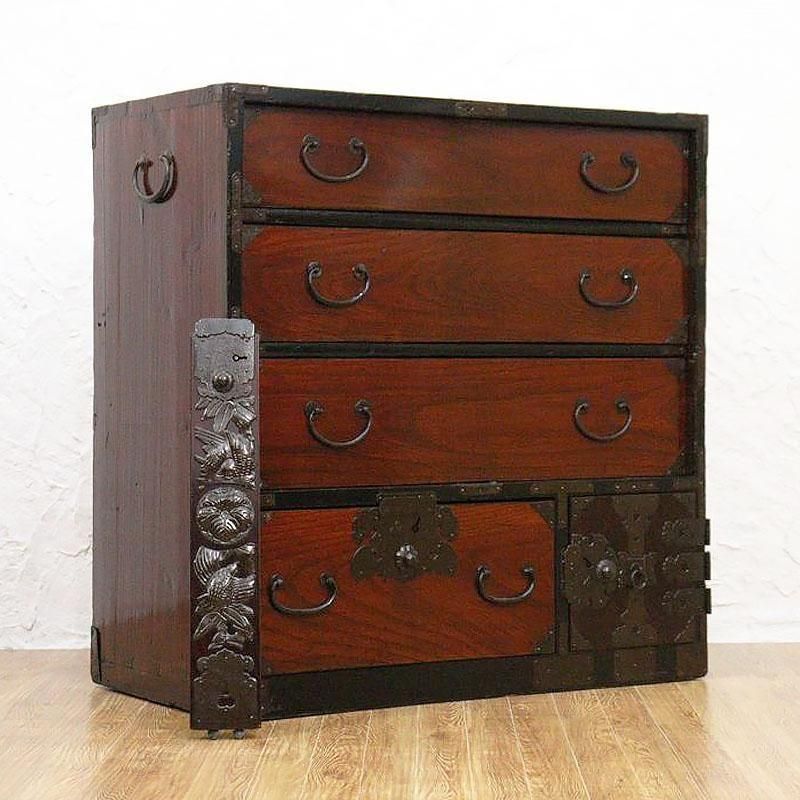 明治大正の閂付き小箪笥｜落ち着いた朱色が魅力｜状態良好