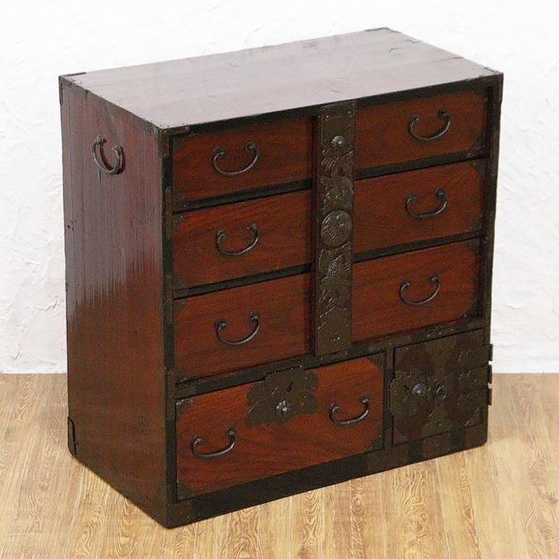 明治大正の閂付き小箪笥｜落ち着いた朱色が魅力｜状態良好