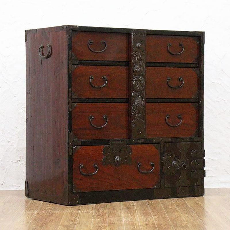 明治大正の閂付き小箪笥｜落ち着いた朱色が魅力｜状態良好