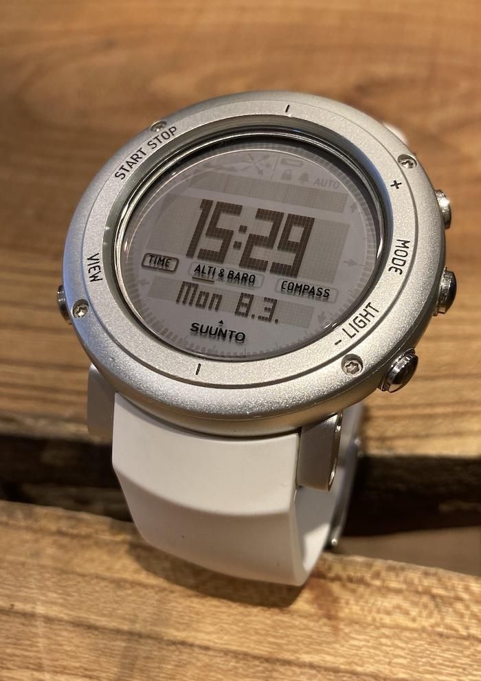SUUNTO スント＞ Core Alu Pure White コア・ピュアホワイト| 中古
