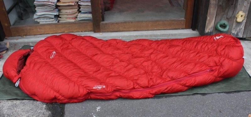 mont-bell モンベル＞ U.L. Super Spiral Down Hugger #0 U.L.スーパー