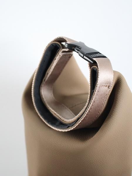 ERA. BUBBLE CALF ROLLTOP BAG 3L (S007) - ALPOA