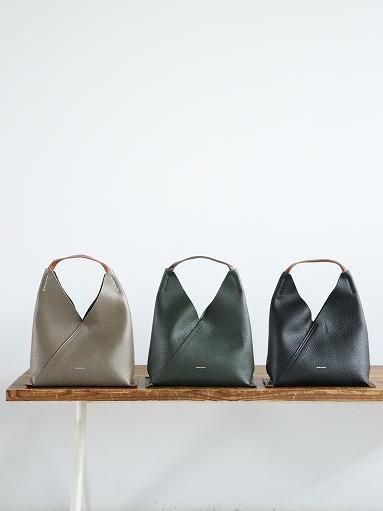 Hender Scheme (エンダースキーマ) triangle bag