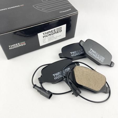 THREEHUNDRED TH100 ABARTH500/595/695 ブレーキパット Rear